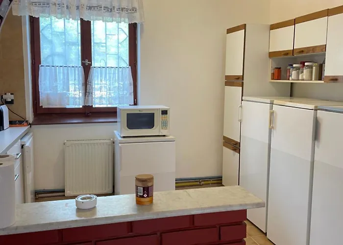 بيت ضيافة Gold زاماردي